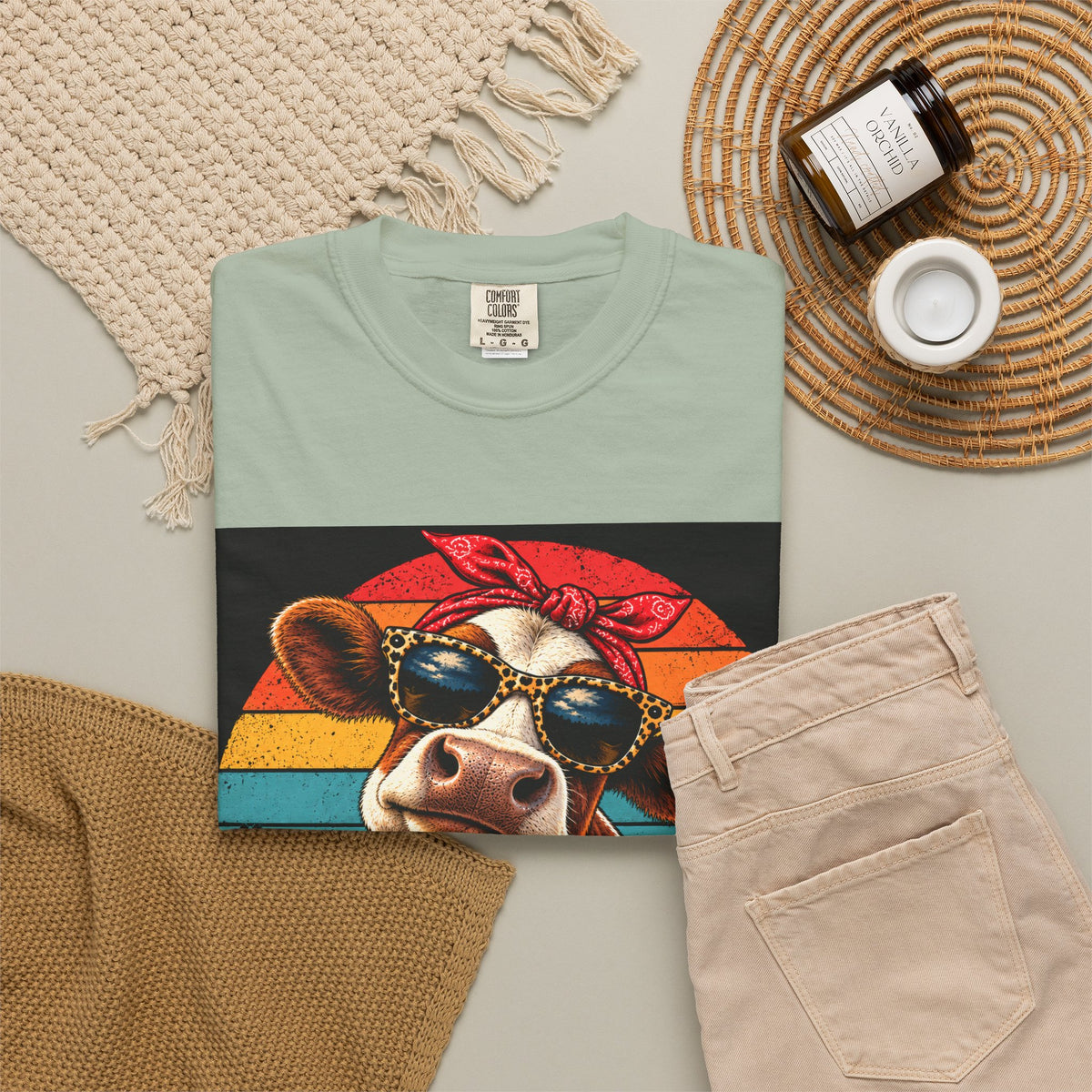 Hey Gurl – Funny Cow T-Shirt
