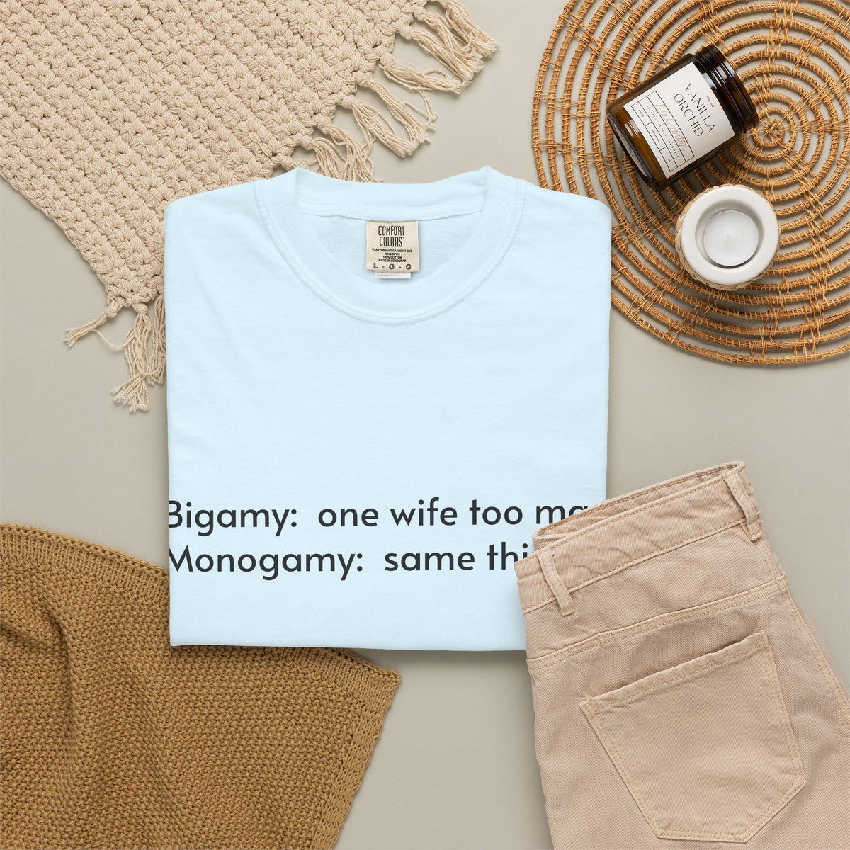 Bigamy & Monogamy – Funny Marriage T-Shirt