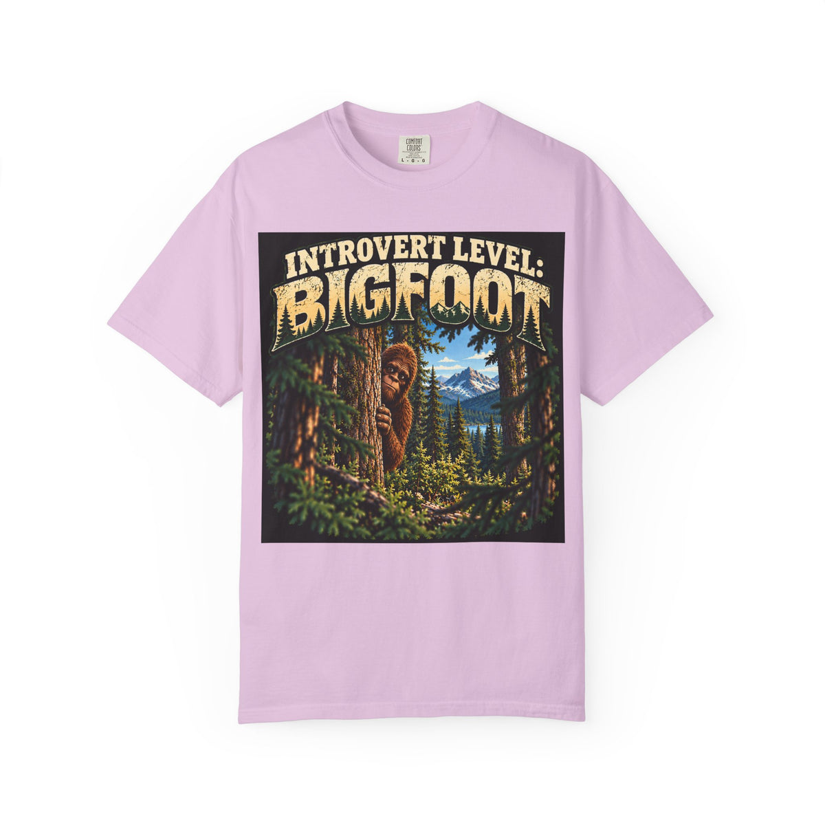 Introvert Level: Bigfoot – Funny Introvert Sasquatch T-Shirt