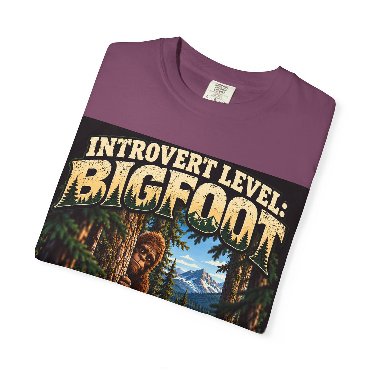 Introvert Level: Bigfoot – Funny Introvert Sasquatch T-Shirt
