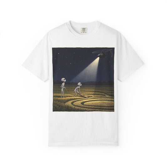Caught Making Crop Circles – Funny Alien UFO Conspiracy T-Shirt