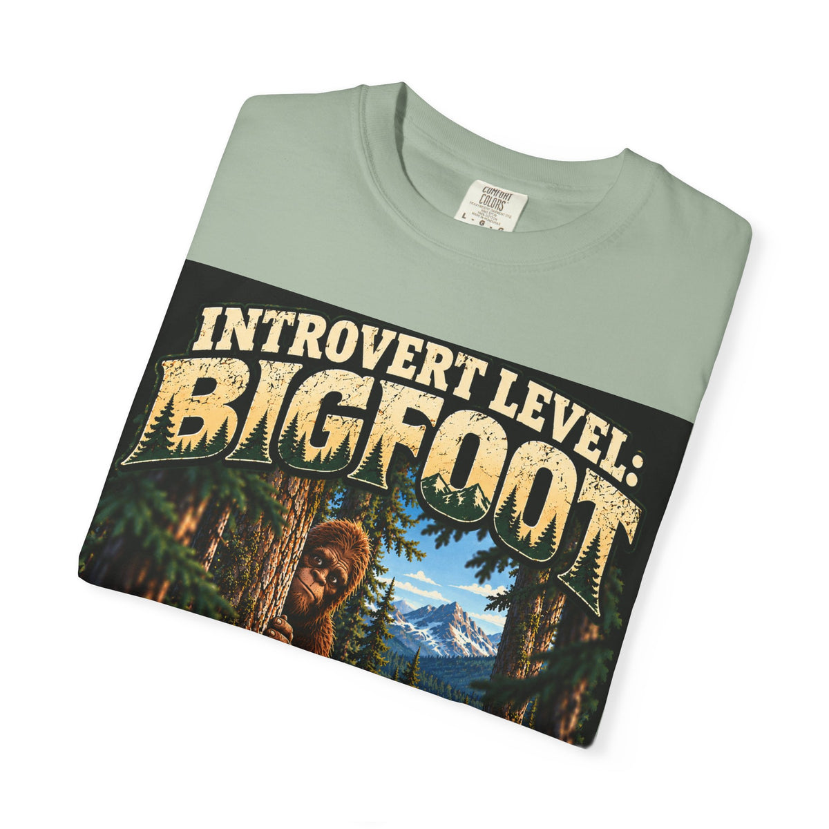 Introvert Level: Bigfoot – Funny Introvert Sasquatch T-Shirt