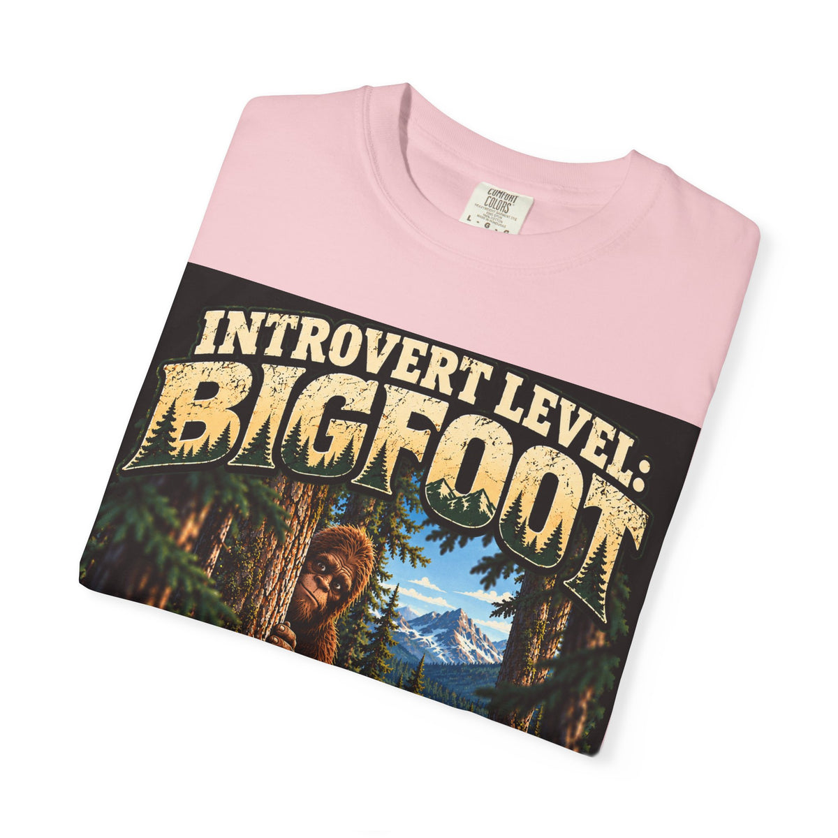 Introvert Level: Bigfoot – Funny Introvert Sasquatch T-Shirt