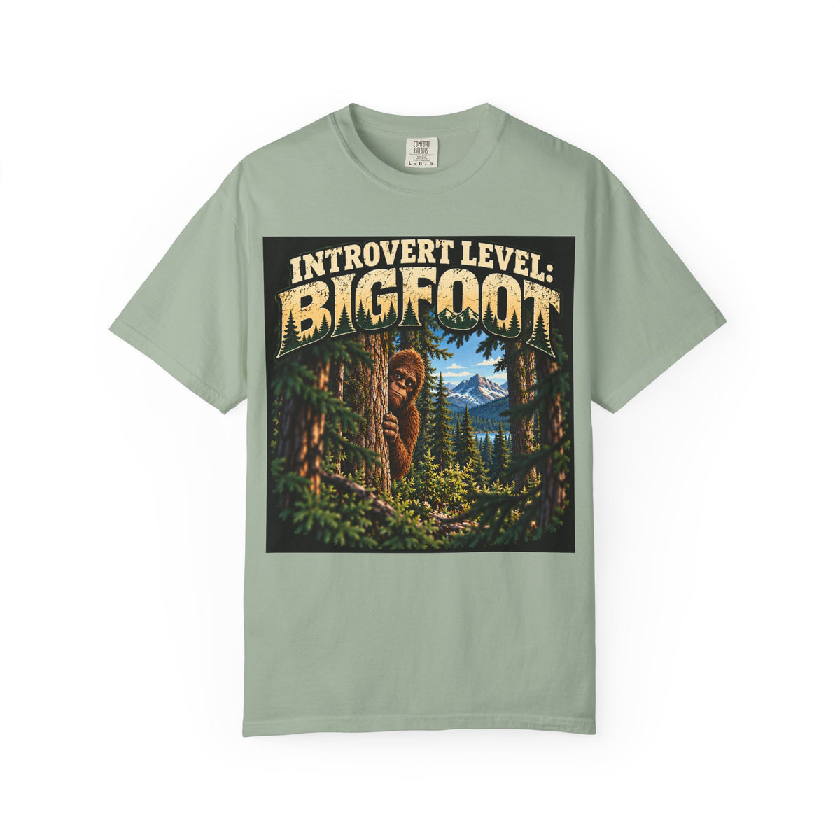 Introvert Level: Bigfoot – Funny Introvert Sasquatch T-Shirt