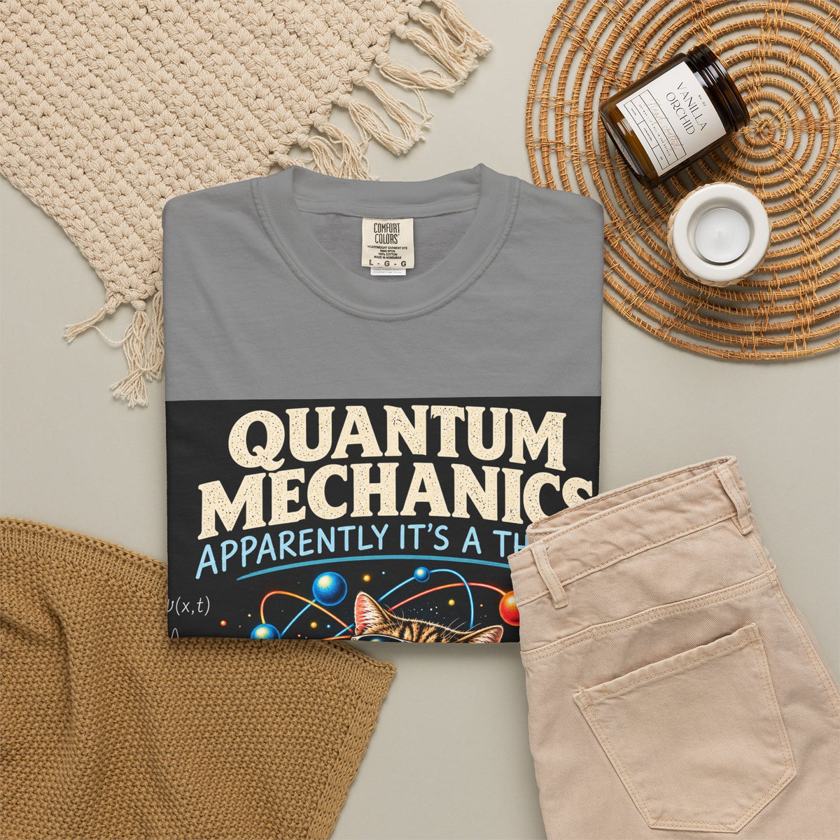 Quantum Mechanics: Apparently It’s a Thing – Funny Physics T-Shirt